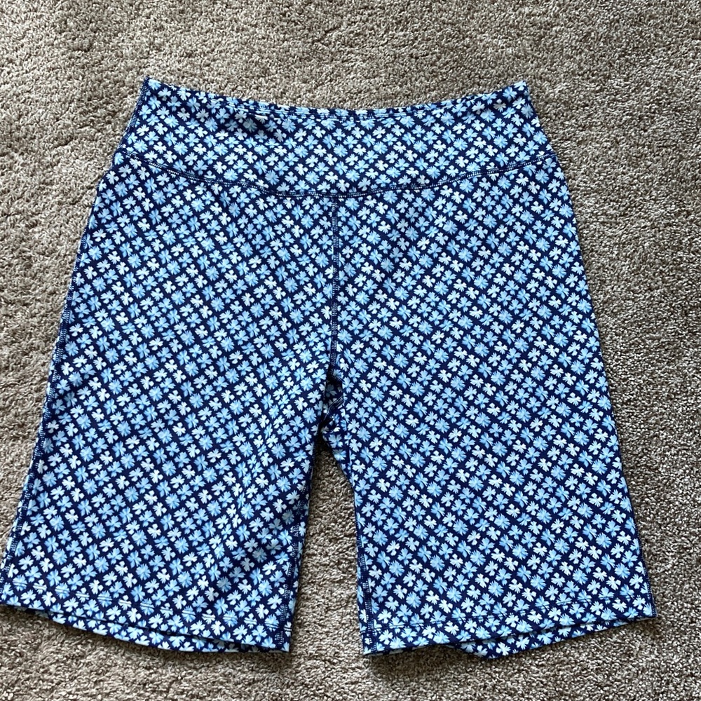 Lands' End Workout Stretch Bike Shorts Abstract Floral Pattern Gym  LT TALL